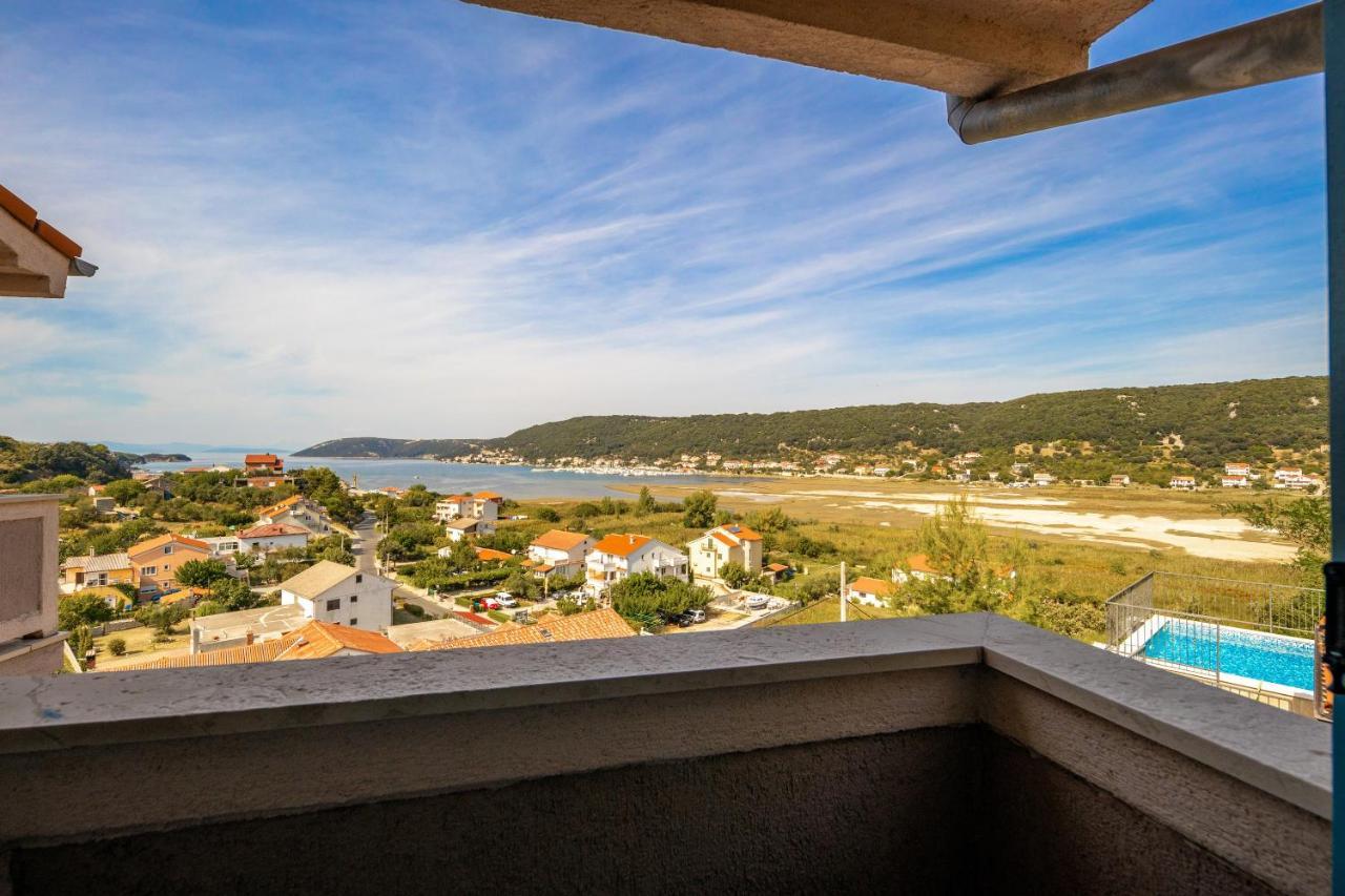 Apartment Sandra Supetarska Draga Kültér fotó
